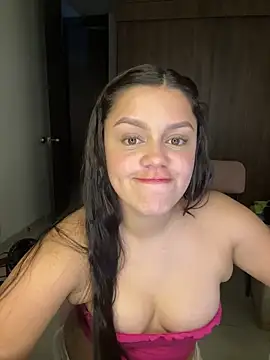 lunita sweet5 online show from February 26, 2026, 12:32 am