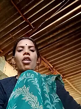 Joshi Love143 online show from September 9, 2025, 4:00 am