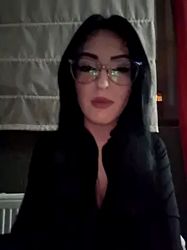 AllexyAle online show from October 25, 2025, 7:58 pm