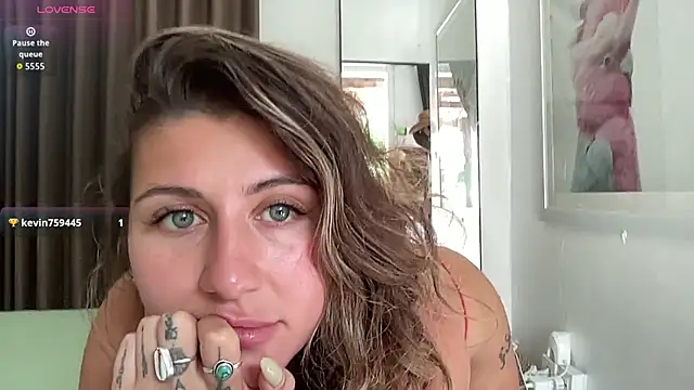 GoddessDove online show from November 12, 2025, 12:48 am