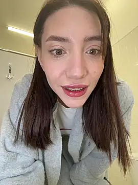 BallerinaCappuccino  online show from February 26, 2026, 7:52 am