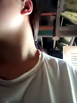 XoiXoi232 online show from April 3, 2026, 7:59 am