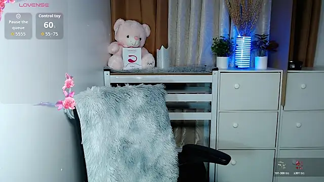  Jenniyah  online show from October 24, 2025, 2:32 am