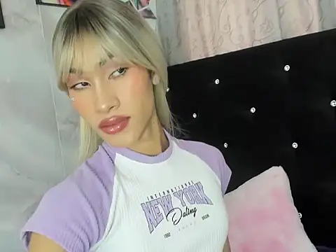 Snapshot of samara_novice18 chatting on September 21, 2025, 6:57 pm samara novice18 online show from September 21, 2025, 6:57 pm