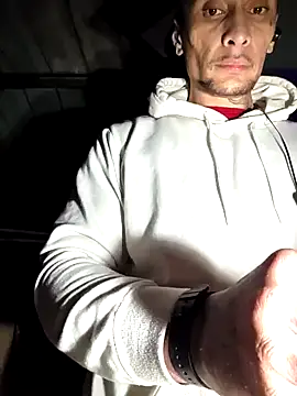 JustWatchUsCum online show from October 16, 2025, 5:10 pm