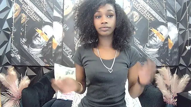 Lilmisbaddyxxx online show from September 10, 2025, 6:51 pm