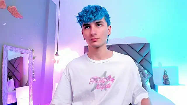 JaydenVillalobos online show from October 9, 2025, 12:28 pm