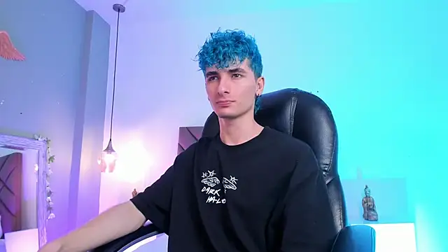 JaydenVillalobos online show from October 10, 2025, 1:23 pm