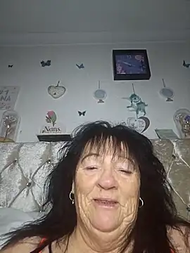 Angeldelightt online show from November 20, 2025, 5:35 pm