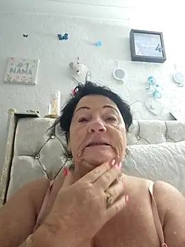 Angeldelightt online show from October 14, 2025, 8:26 am