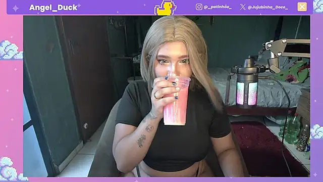 Snapshot of Angel_Duck chatting on February 17, 2026, 9:56 pm Angel Duck online show from February 17, 2026, 9:56 pm