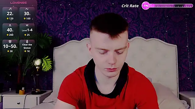 Snapshot of Happydeimos chatting on May 4, 2026, 10:12 pm Happydeimos online show from May 4, 2026, 10:12 pm