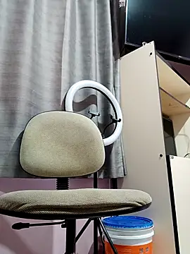 Snapshot of _SexyPetite_ chatting on October 14, 2025, 1:45 pm SexyPetite online show from October 14, 2025, 1:45 pm