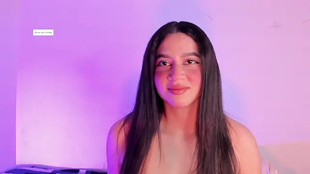 Megan Luxe online show from March 12, 2026, 4:51 am