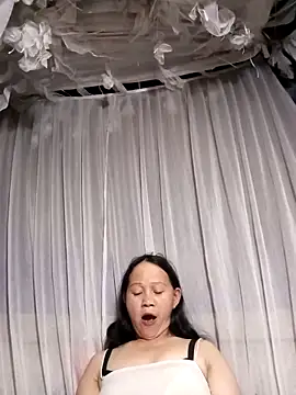 MaiHoa69 online show from September 15, 2025, 2:28 pm