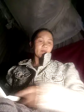 MaiHoa69 online show from March 13, 2026, 1:27 pm