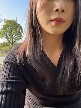 xiaoqiao ss online show from November 27, 2025, 7:31 am