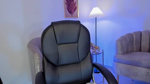 Saskia litt online show from September 27, 2025, 10:38 pm