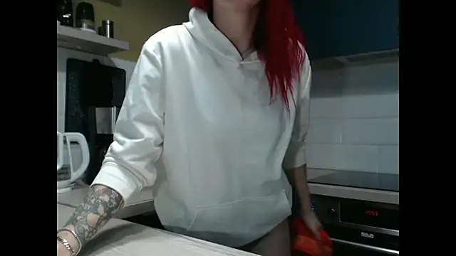 Arri elle online show from December 3, 2025, 12:01 am