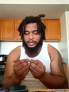 Longthickdick33 online show from April 17, 2026, 1:58 pm