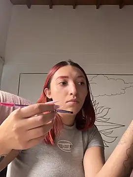 Paulina-Wells online show from October 14, 2025, 9:58 pm