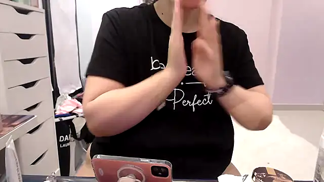 xxxmegamixxx online show from December 14, 2025, 2:11 pm