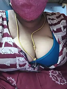 TAMIL ELAKKIYA online show from July 16, 2026, 6:54 am