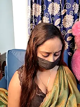 Cute-lusi online show from December 4, 2025, 11:42 am