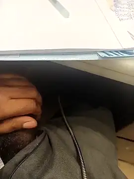 hotboy43339 online show from March 2, 2026, 7:15 am