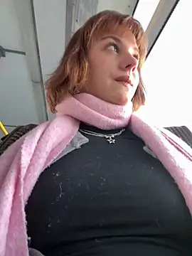 Only April online show from October 21, 2025, 1:54 pm