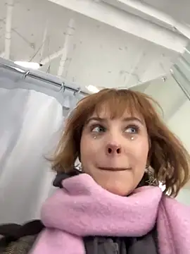 Only April online show from November 7, 2025, 9:25 am