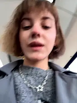 Only April online show from October 9, 2025, 10:38 am