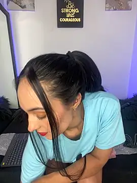 fetish foot  online show from October 8, 2025, 4:40 pm