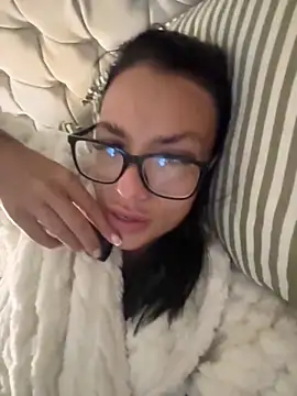 BELLABLACKXUK online show from October 5, 2025, 8:10 pm