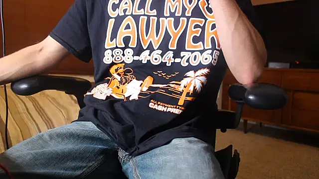 jjjjjfive online show from October 11, 2025, 8:37 am