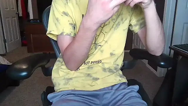 jjjjjfive online show from October 8, 2025, 8:27 am