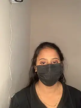 Priya baby0 online show from December 13, 2025, 8:04 pm