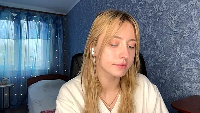 Jetta Corsacami online show from October 9, 2025, 11:22 am