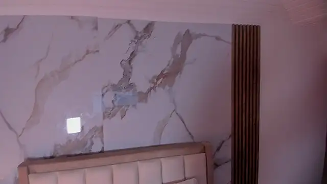 LunaRosse  online show from May 21, 2026, 11:29 am
