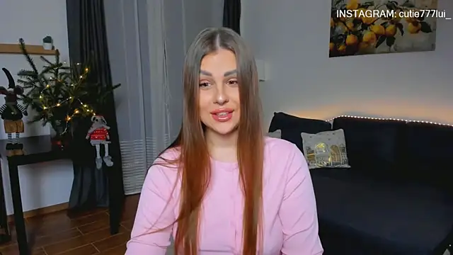 Cutie Lui online show from January 18, 2026, 4:54 pm