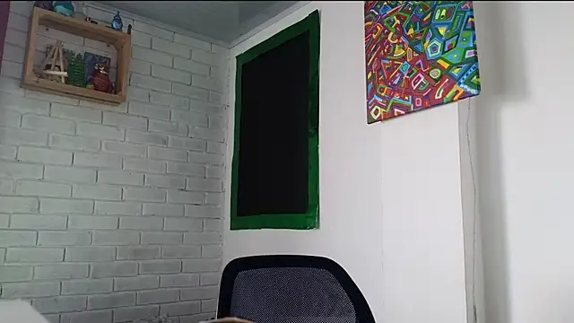 xXx Fenti Savage xXx online show from July 9, 2026, 7:13 pm