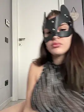 Cherry3738 online show from November 30, 2025, 10:05 am