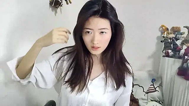 Moonlight-23 online show from January 9, 2026, 1:18 pm