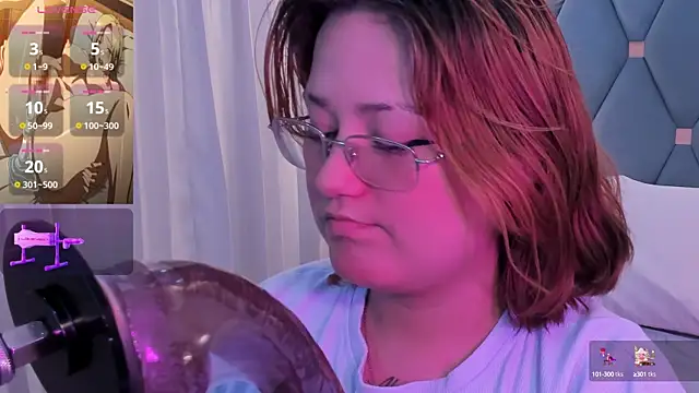 isa grey  online show from September 24, 2025, 8:26 pm