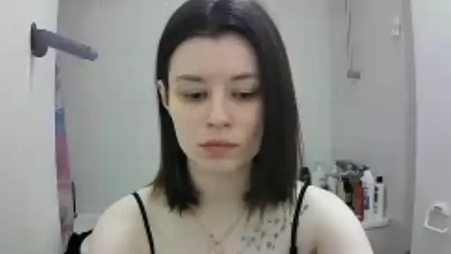 EdlinEngelby online show from September 15, 2025, 4:40 pm