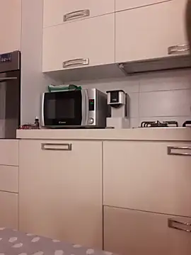 singolo discreto online show from March 15, 2026, 6:31 am