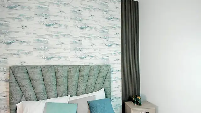 Snapshot of ShanelEvans chatting on October 22, 2025, 6:40 pm ShanelEvans online show from October 22, 2025, 6:40 pm