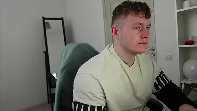 Richard Dullas online show from October 19, 2025, 5:32 am