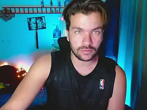 cortelioni massimo  online show from October 4, 2025, 12:56 am