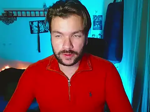 cortelioni massimo  online show from October 22, 2025, 2:55 am